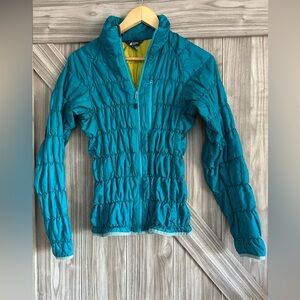 MEC quilted light weight ruched teal Jacket